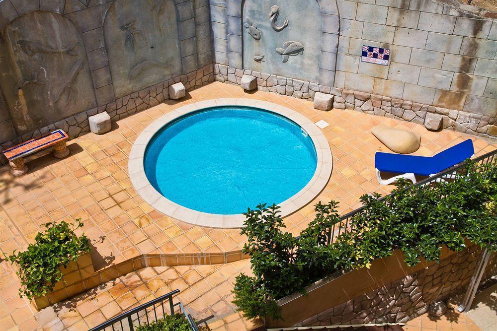 Pierre & Vacances Altea Port Exteriör bild