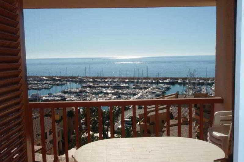Pierre & Vacances Altea Port Exteriör bild