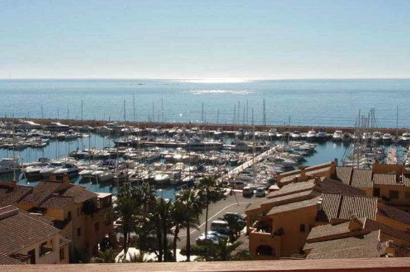 Pierre & Vacances Altea Port Exteriör bild